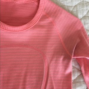 Lululemon long sleeve crew